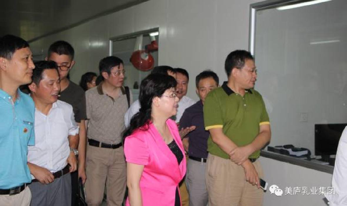 省人大代表、行业专家齐聚奇异果体育 探寻奇异果体育食品安全成功经验